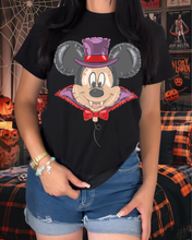 Load image into Gallery viewer, Vampire Mouse Balloon Tshirt
