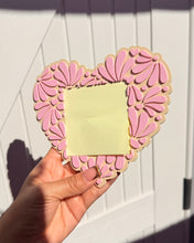 Load image into Gallery viewer, Concha Sticky Notes Holder
