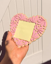 Load image into Gallery viewer, Concha Sticky Notes Holder
